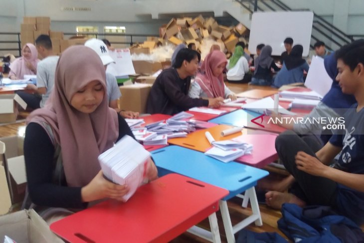 Bawaslu Karawang: Sebagian Besar Partai Belum Serahkan Data Saksi