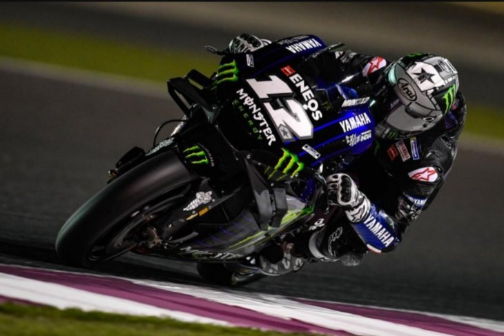Maverick Vinales raih