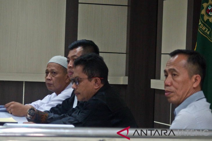 Sidang kasus penyelewengan keuangan BKK Pringsurat