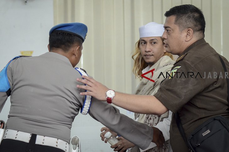 Sidang lanjutan Bahar bin Smith 