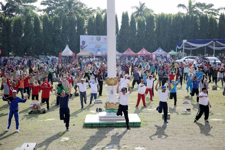 Senam Germas Meriahkan HUT Ke-55 Lampung 2019