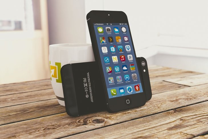 Iphone 11 bakal pakai tiga kamera belakang