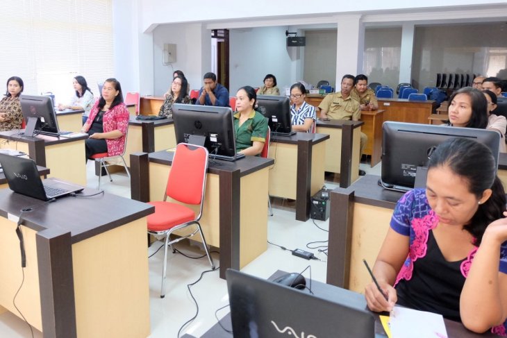 Pemkot Denpasar latih IKM tentang desain kemasan produk