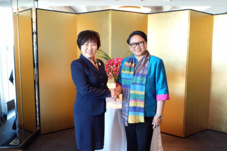 Marsudi highlights developments of Rakhine State at women's forum