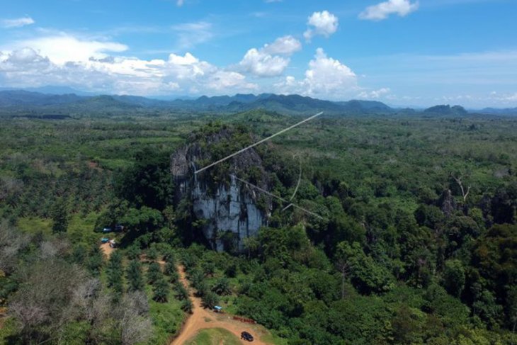 Wisata Gua Batu Kapal