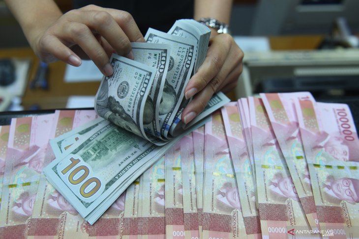 Rupiah Terkoreksi Seiring Dengan Meluasnya Covid 19 Di Luar China Antara News Megapolitan