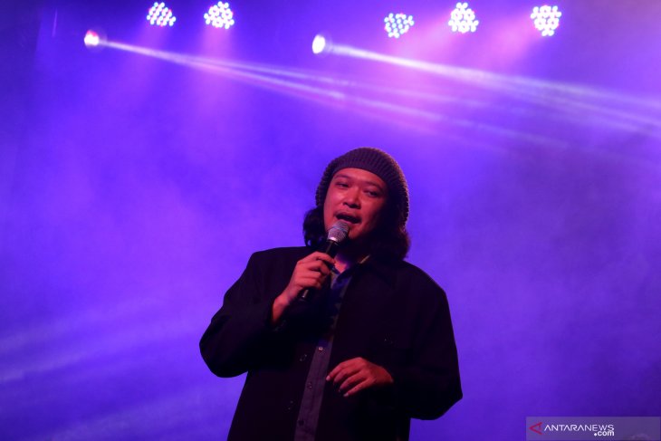 Konser Kemanusiaan Letto