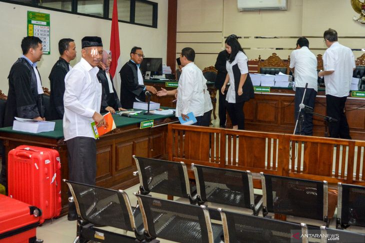 Sidang Tuntutan Kasus Suap DPRD Malang