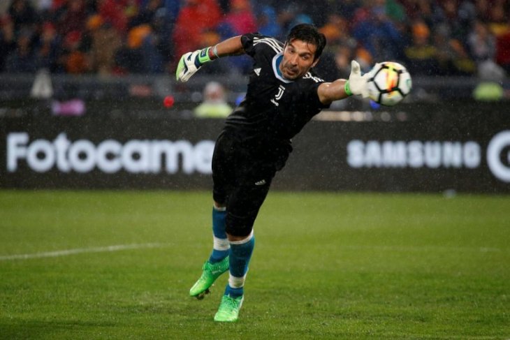 Gigi Buffon jadi pahlawan kemenangan Juve lawan Inter Milan di ICC