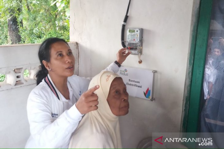 Rini : semua warga Madura akan dapat sambungan listrik