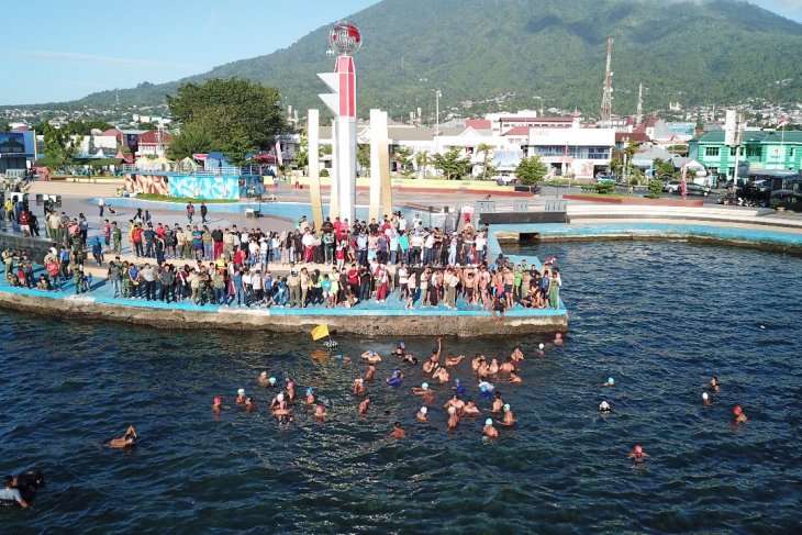 Wisatawan apresiasi pelaksanaan festival Teluk Jailolo