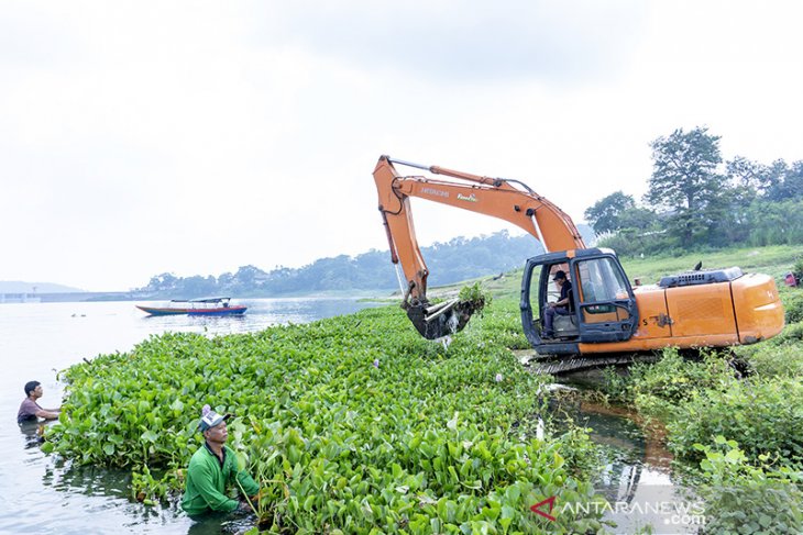 Upaya menjaga ketahanan air nasional 