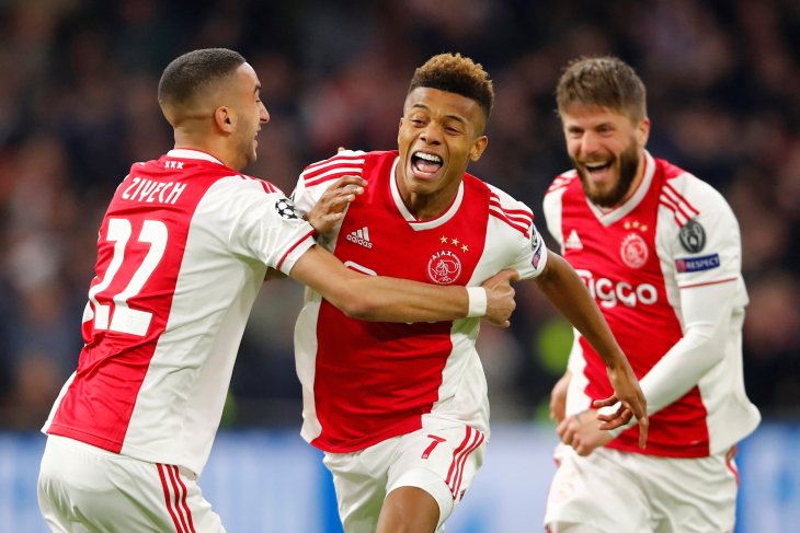 Ajax optimistis bertahan di Liga Champions
