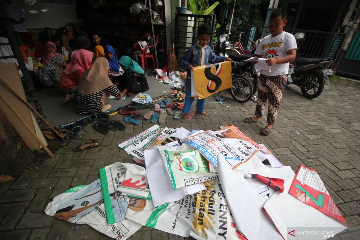 Daur ulang sampah kampanye Pemilu