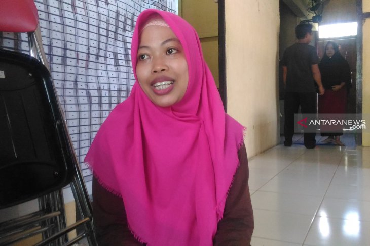 Intan mengabdikan diri dalam menjaga lingkungan hidup