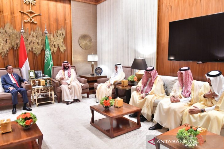 Putra Mahkota Saudi sebut Jokowi pemimpin maju