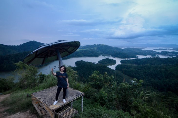 Wisata Di Bukit Matang Kaladan 