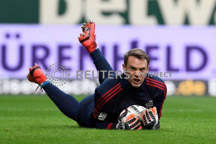 Kiper Bayern Munich Neuer diperkirakan absen lama karena cedera