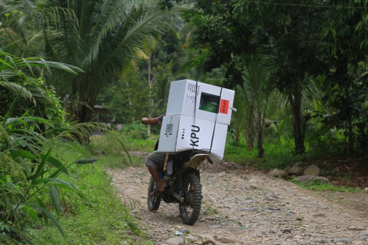 Puncak Distribusi Logistik Pemilu 2019 Di Desa Terpencil 