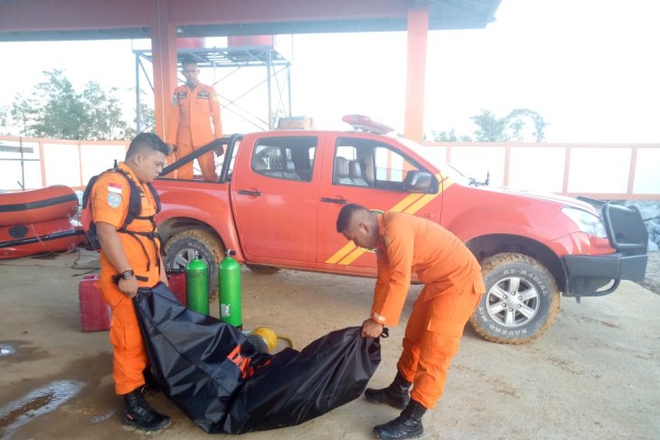Tim SAR cari bocah yang tenggelam di Sungai Melawi