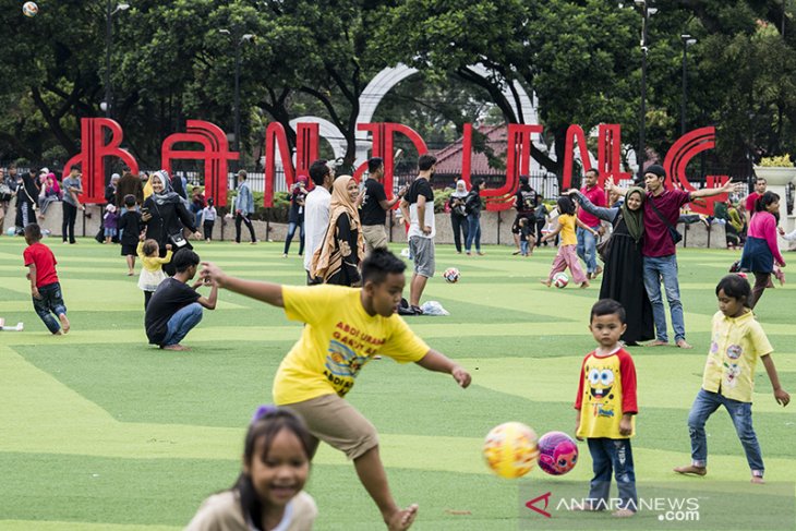 Wisata Alun-alun kota Bandung 