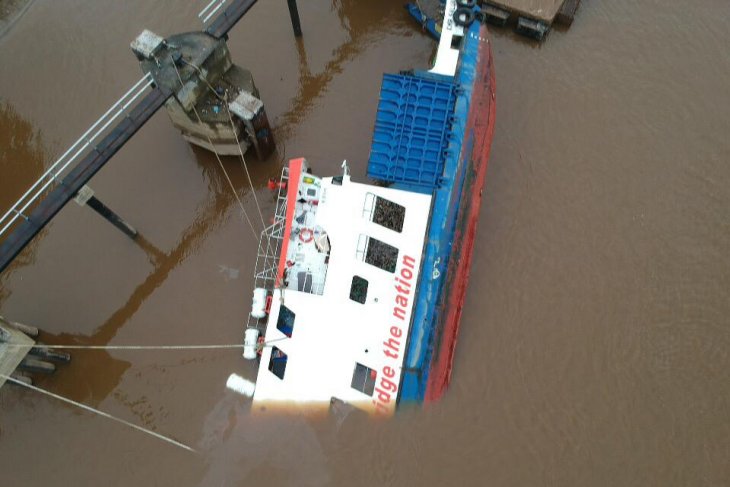 KMP Seluang tenggelam di Dermaga Sunyat