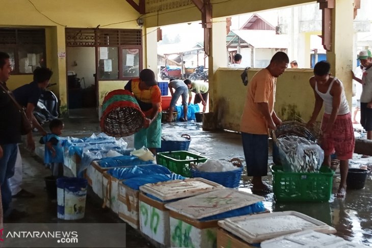 KKP to construct floating dock on Makassar Island