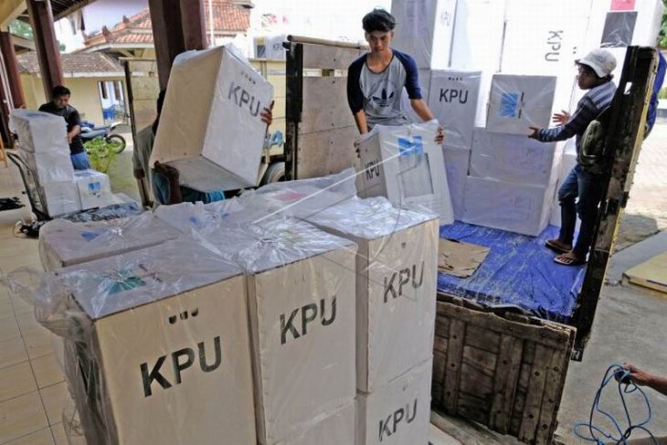 Pengumpulan kembali logistik pemilu