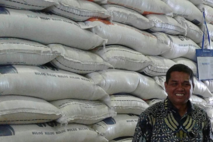 Stok beras Bulog di Maluku dan Malut aman