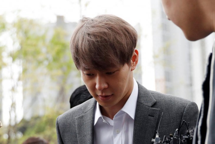 Aktor Park Yoo-chun diminta bayar kompensasi terhadap korban pelecehan