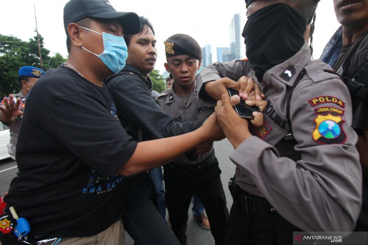 Hari buruh di Surabaya