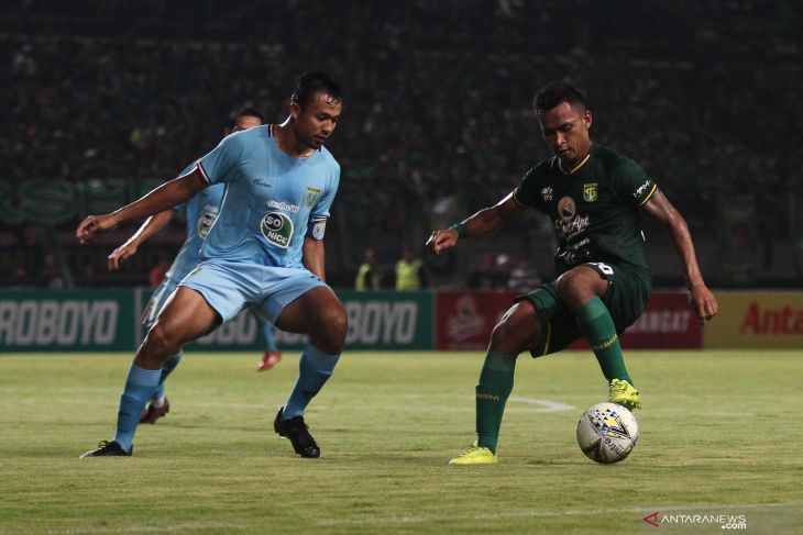 Uji coba Persebaya lawan Persela