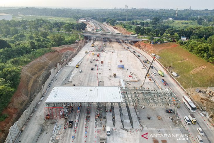 Pembangunan relokasi gerbang tol Cikarang utama 