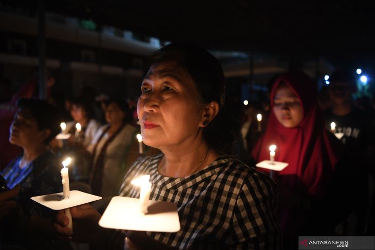 Peringatan Setahun Tragedi Bom Surabaya