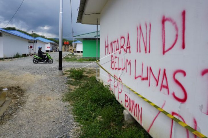 Penyegelan Huntara Korban Tsunami