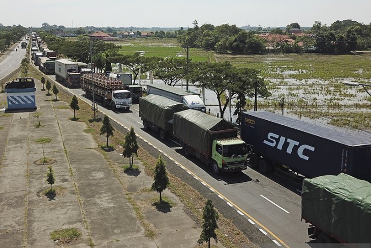 Pembatasan truk melintas di Pantura 