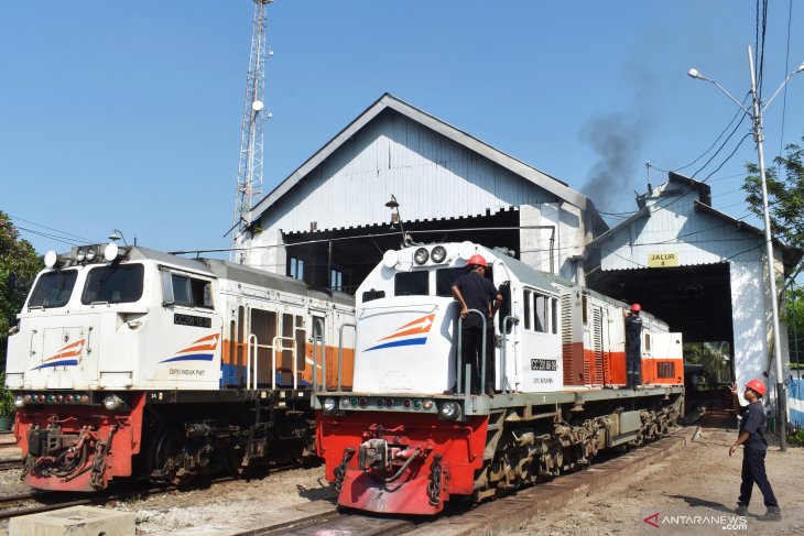 Perawatan lokomotif angkutan Lebaran