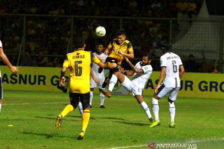 Barito Putera Versus Madura United