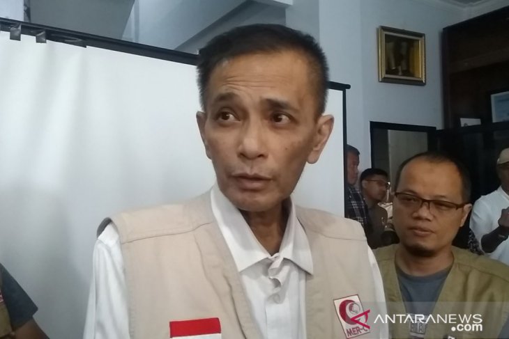 MER-C avers in baseless accusation of ambulances of carrying stones