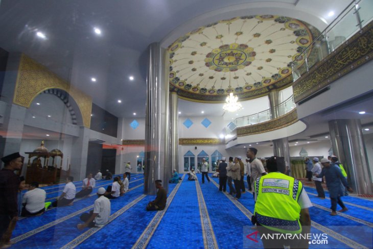 Masjid Nur Rahman Bandara Syamsuddin Noor