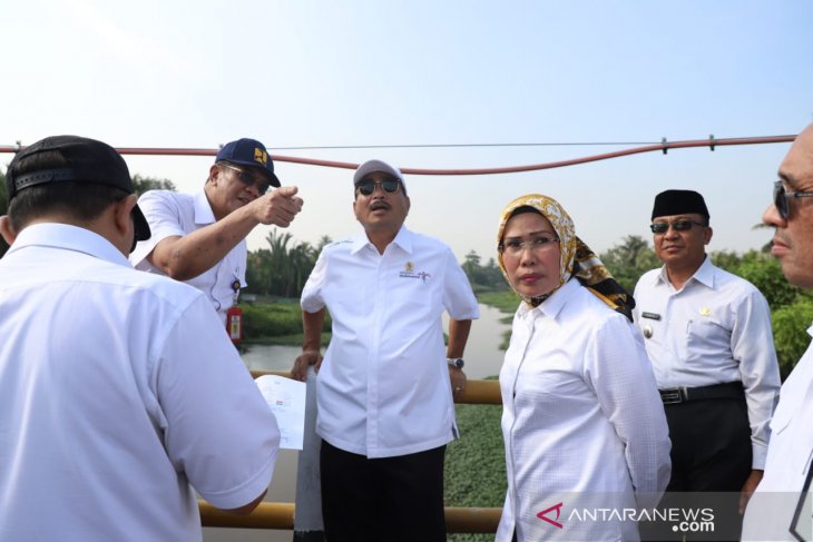 Menpar mengunjungi lokasi pembangunan wisata religi Syech Nawawi Albanatani