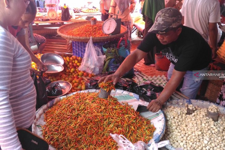 Harga cabai dan bawang di pasar tradisional Ambon melonjak