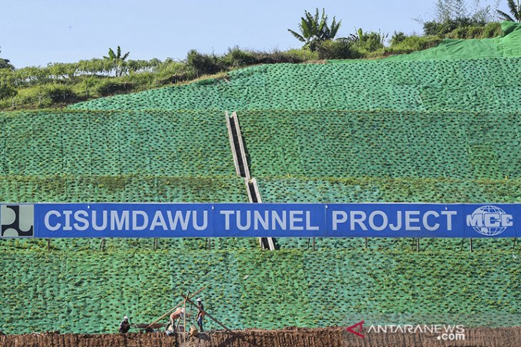 Proyek tol Cisumdawu 