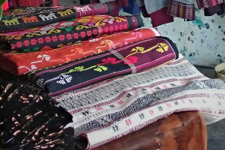 Story of'ulos'reflects the strength of Indonesia's creative economy