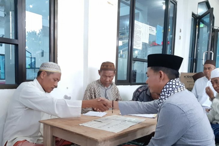 Bupati Bangka penuhi bayar zakat fitrah