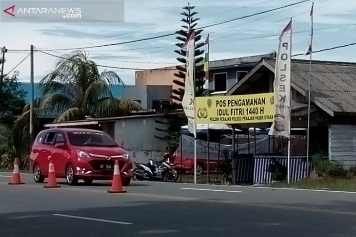 Pos pengamanan Lebaran di Penajam tersebar pada titik keramaian
