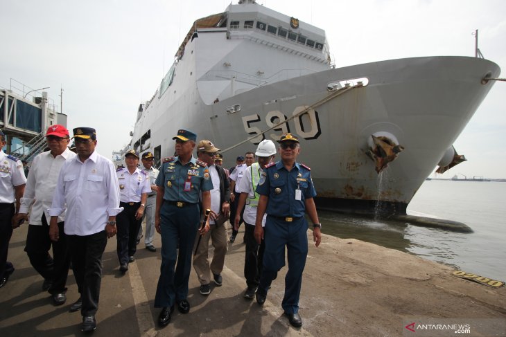 Menhub tinjau Pelabuhan Tanjung Perak