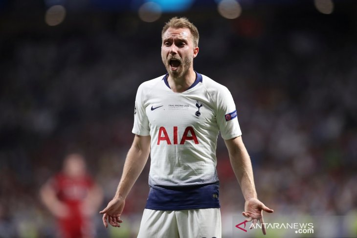 Christian Eriksen bertahan di Tottenham