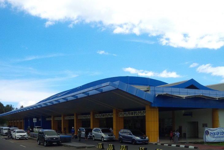 Belum ada lonjakan penumpang di bandara Sultan Babullah
