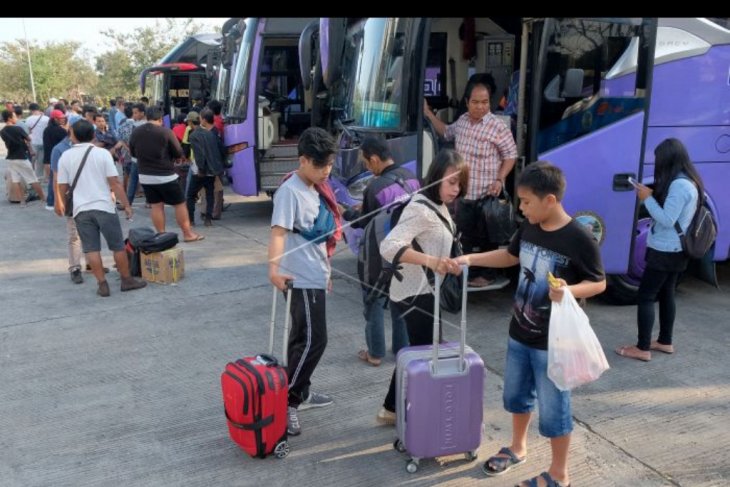 Arus balik mulai ramai di Terminal Mengwi